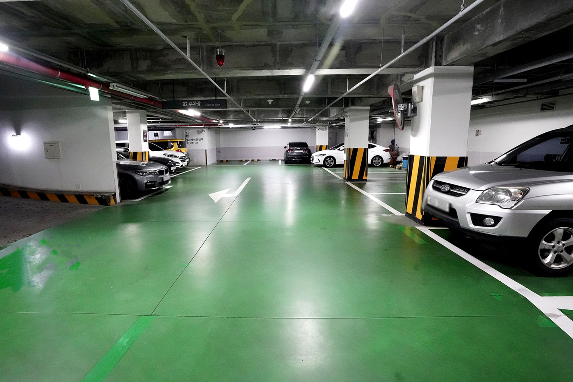 지하2층 주차장